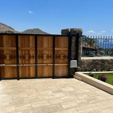 House In Girne *